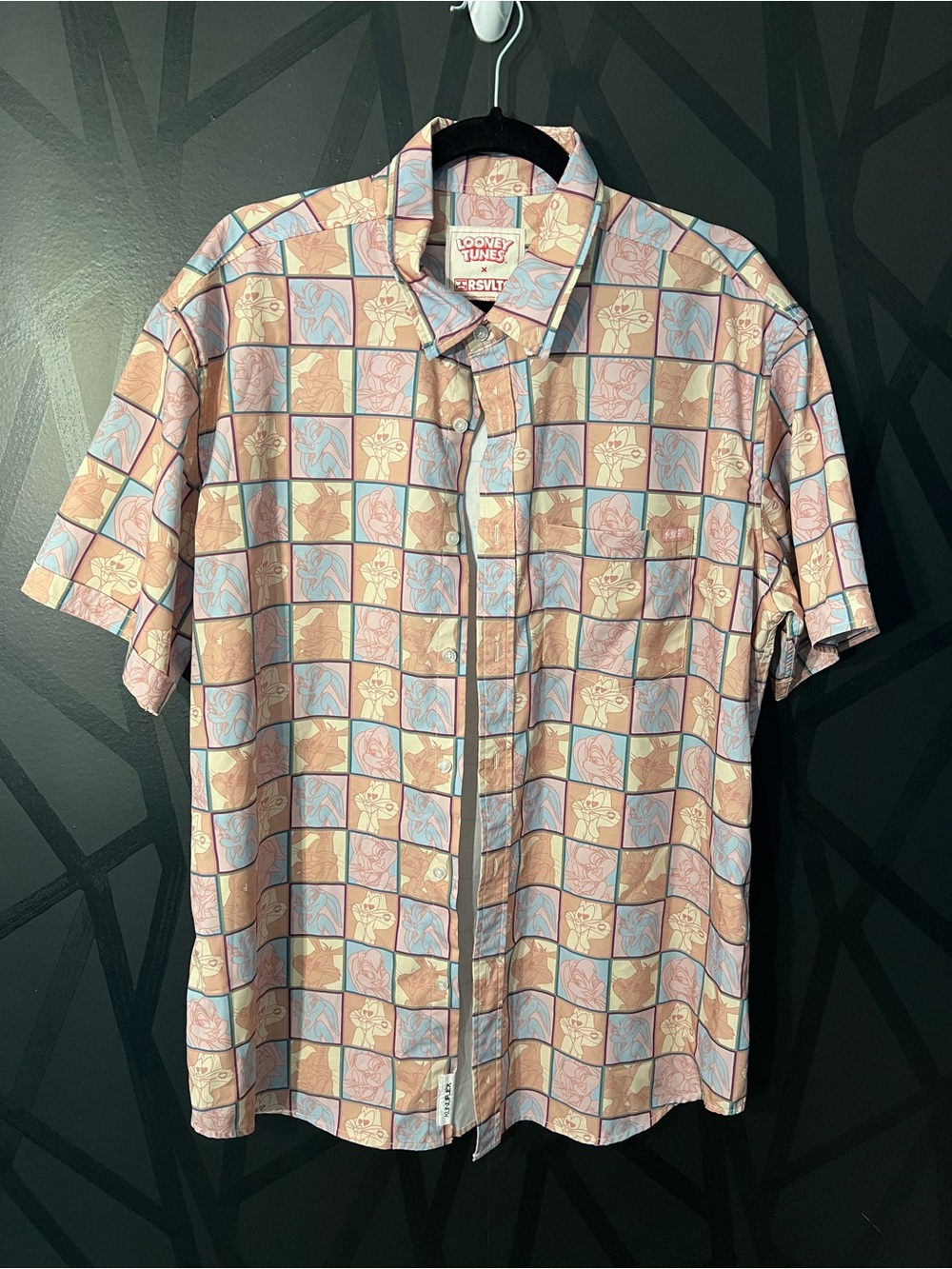 RSVLTS Looney Tunes Lola Bunny KUNUFLEX Button Up Shirt XL Rare All Over Print